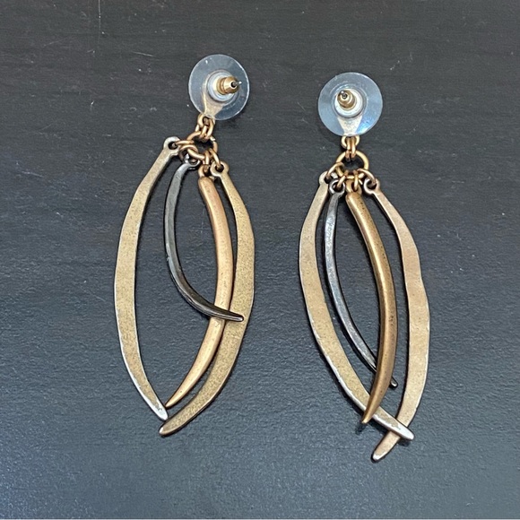 CHICO’s Brass-tone Multi-strand Micro Cable Fringe Gunmetal Rhinestones Necklace - Picture 11 of 12